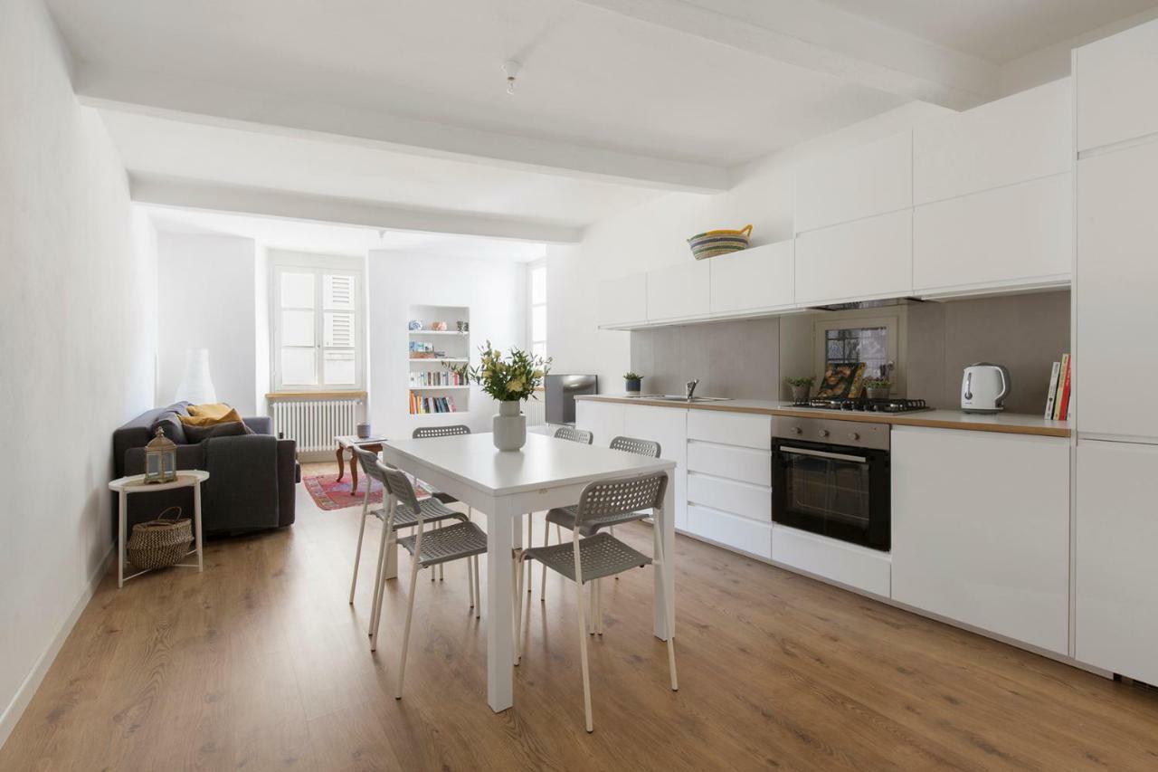 Casa Miranda Apartment กันโนบีโอ ภายนอก รูปภาพ
